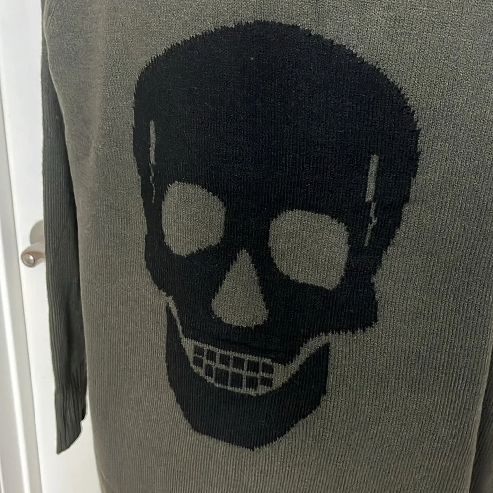 Sweet Romeo Skull Back Open Cardigan - Picture 6 of 10
